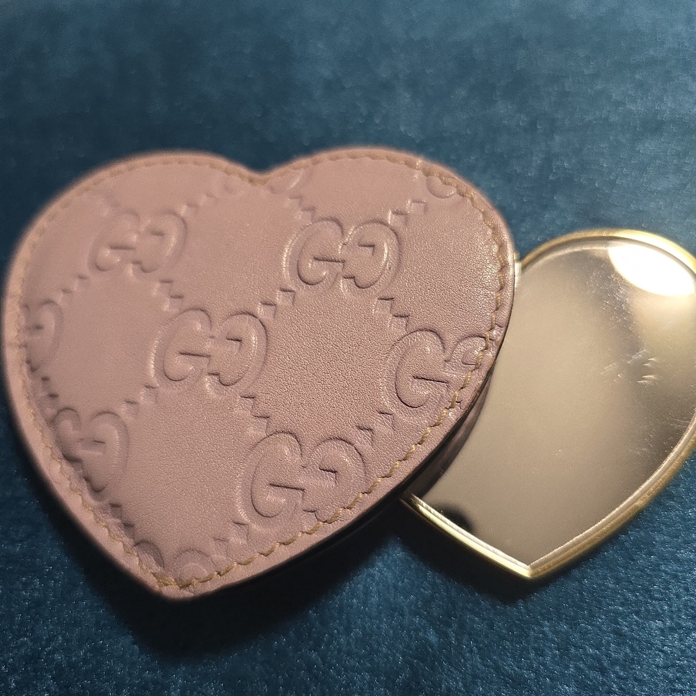 100% AUTHENTIC GUCCI MIRROR